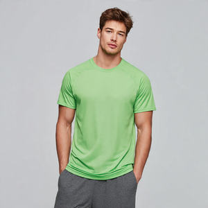 เสื้อยืดแขนสั้นผู้ชาย โพลีเอสเตอร์ 100% แห้งเร็ว เสื้อซับในออกกำลังกาย คอกลม แขนสั้น - Product Image 3