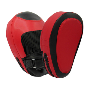 Guantes de Boxeo Rojos de Piel Sintética, Transpirables, con Cierre de Cordones, Correa Ajustable para la Muñeca, Equipo de Entrenamiento de Artes Marciales para Adultos - Product Image 1