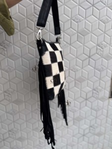 Wholesale High Quality Cowhide Leather Fringe <b>Bag</b> Hand Tooled Carving Beautiful Designer Party Wear <b>Bags</b> Women's Multi Use - Product Image 2