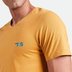 เสื้อยืดผู้ชายคุณภาพสูงสำหรับงาน OEM น้ำหนักเบา สวมใส่สบาย เหมาะสำหรับกิจกรรมประจำวัน - Product Image 6