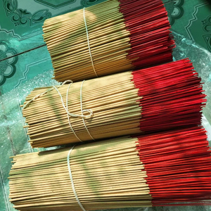 ธูปหอมธรรมชาติแบบขายส่ง พร้อมฐานไม้ไผ่สีแดง ขนาด 9 นิ้ว และ 12 นิ้ว ธูปไม่มีกลิ่นสำหรับทำธูปหอม ราคาโรงงาน - Product Image 1