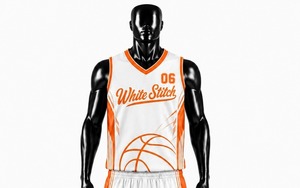 Ensemble de maillots de basket-ball blancs pour femmes, sans manches, col rond, impression par transfert thermique, respirant, spandex/nylon 220g, personnalisable pour l'équipe - Product Image 2