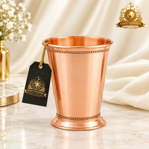 Gobelet en cuivre pur lisse et brillant, artisanal, verre à eau ayurvédique, vaisselle minimaliste, fabricant en gros - Product Image 3
