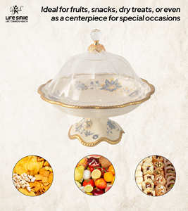 Plato para servir con tapa transparente tipo domo, material de porcelana fina, aspecto moderno y lujoso con base con bordes dorados. - Product Image 4