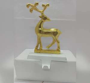 Support de chaussettes de Noël en métal de qualité supérieure, décoration de cheminée élégante et moderne pour l'affichage des décorations de Noël au meilleur prix - Product Image 3