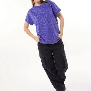 Camiseta Vintage de Alta Calidad con Lavado Ácido para Mujer, Fabricante Personalizado, Venta al Por Mayor, Estampado, Color Sólido, Moda de Verano - Product Image 3