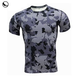 เสื้อรัดรูปแขนสั้นสำหรับผู้ชาย สีดำ ลายพิมพ์สีเขียว แบบซับลิเมชั่น แห้งเร็ว ผลิตจากโพลีเอสเตอร์ - Product Image 5