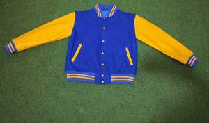 Chaqueta Varsity para Hombre, Chaqueta de Béisbol de Lana Azul con Mangas de Cuero Sintético Amarillo, Cuello Alto y Puños Acanalados - Product Image 2