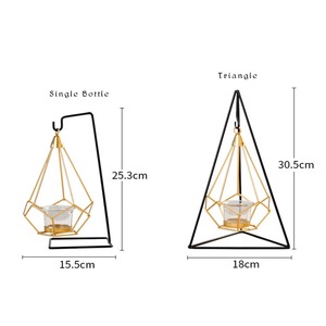 Portavelas Colgante de Metal Negro y Dorado de Primera Calidad con Copa de Vidrio y Base de Diseño, Ideal para Decoración de Interiores y Regalos - Product Image 2