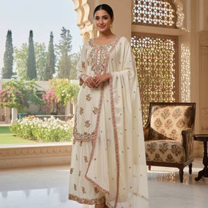 Ensemble palazzo en soie chinon lourde brodée de qualité supérieure avec travail de sequins et dupatta de créateur – Tenue de fête et de mariage - Product Image 1