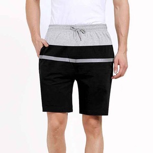 Shorts Bermuda pour homme à blocs de couleur avec cordon de serrage à la taille, séchage rapide, vêtements de sport décontractés, design rayé noir et gris - Product Image 1