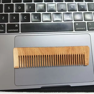Peine de pelo de madera de Neem natural para la promoción del salón de casa y el uso en viajes de proveedor indio a precio de exportación - Product Image 1