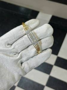 Bracelet jonc en forme de couronne traditionnelle indienne en zircon américain, plaqué or, bijoux de mode pour femmes, vente en gros pour mariages et fêtes, ODM - Product Image 4