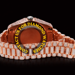 Reloj de Lujo con Aspecto Premium, Completamente Cubierto de Diamantes de Moissanita en Oro Rosa, Diseño Clásico Unisex con Esfera de Cristal y Números Romanos - Product Image 3