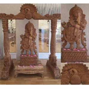 Arco de bienvenida de madera con diseño de pavo real y Ganesha para bodas, hermoso arco de entrada para mandap nupcial con Ganesha, EE. UU. - Product Image 1