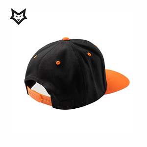 Gorra Trucker de Malla con Logotipo Estampado Personalizado de Alta Calidad, Gorra Trucker de 5 Paneles Ajustable con Cierre a Presión y Cuerda - Product Image 2