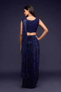 Sari de Georgette Azul Marino de Lujo Moderno con Lentejuelas y Diseño a Mano, Trabajo de Lentejuelas Azul Real Pesado, Diseño Exclusivo para Bodas y Fiestas Indias - Product Image 4