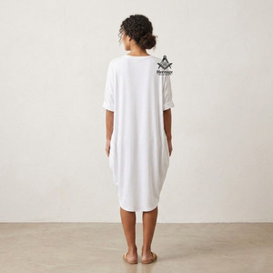 Robe en coton de cérémonie maçonnique Heritage avec lettres grecques Delta Sigma Sorors en chenille, robe à capuche à manches longues - Product Image 3