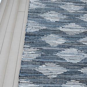 Alfombra de Lana Tejida a Mano en Gris y Marfil con Patrón Abstracto |   Alfombra de Lana Natural de Pelo Corto, Hecha a Mano, Ecológica y Moderna - Product Image 4