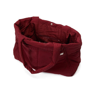 Bolso Acolchado Tipo Tote con Correas de Hombro Cómodas, Interior Espacioso, Tela Suave, Accesorio de Moda para Uso Diario - Product Image 2