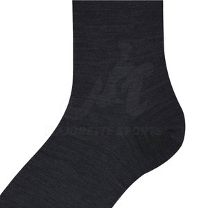 Chaussettes Urbaines Contemporaines Tissu Doux Confortables et Flexibles pour un Usage Quotidien, Idéales pour le Style Urbain et les Tenues Décontractées - Product Image 6