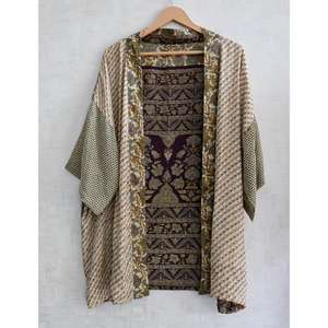 Kimono de Seda India Hecho a Mano de Lujo para Mujer, Bata Corta Estampada para Dormir, Ropa de Dormir - Product Image 1