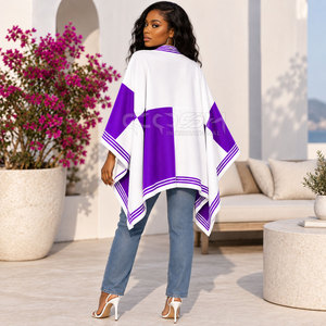 Poncho de la Hermandad Cosh International, Color Morado y Blanco, con Mangas de Murciélago, Estilo Casual, Largo, sin Mangas, Tipo Suéter - Product Image 5