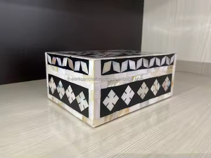 Caja de Almacenamiento de Joyas Cuadrada, Duradera, Hecha a Mano en India, con Incrustaciones de Hueso, Ecológica, con Diseño de Logotipo Personalizado, Artesanía - Product Image 3
