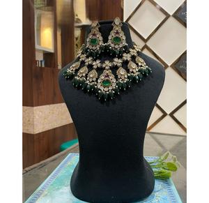 ชุดสร้อยคอเจ้าสาวแบบ Kundan ดีไซน์สวยหรู ประดับเพชรซิคอนระยิบระยับ เหมาะสำหรับผู้หญิงและเด็กผู้หญิงในงานแต่งงานและงานหมั้น - Product Image 1