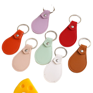 حامل مفاتيح جلدي بيضاوي الشكل مخصص لعام 2025، سلسلة مفاتيح جلدية بيضاوية - Product Image 1