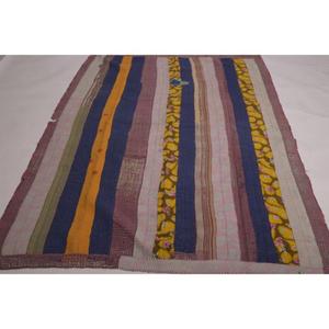 ผ้าห่มกันธากุดรีทำมือจากผ้าฝ้ายอินเดีย ผ้าคลุมเตียงสไตล์โบโฮ ผ้าห่มสองด้าน ของตกแต่งบ้าน - Product Image 3