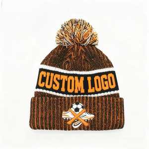 Bonnet de football personnalisé avec logo d'équipe, pompon, tricoté en acrylique chaud, brodé, pour fans de sport, idéal pour l'extérieur - Product Image 5
