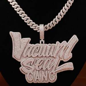 Colgante de Moissanita y Diamante de Oro Sólido de 14 KT con Engaste al Vacío, Estilo Hip-Hop Iced Out, Estético y Atrevido, Personalizado - Product Image 5