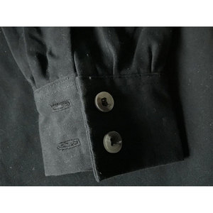เสื้อเชิ้ตผู้ชายพรีเมียม Jacobite แบบ OEM ODM แขนยาว ผูกเชือก สไตล์สก็อตแลนด์ไฮแลนด์คิลท์ ผ้ากันยับ ชุดเสื้อผ้าสำเร็จรูป - Product Image 3