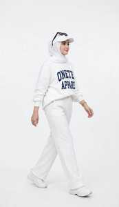 Conjunto Deportivo Casual para Mujer, Sudadera con Capucha Blanca y Pantalones Deportivos, Manga Larga - Product Image 2