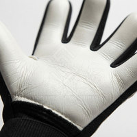 Gants de gardien de but en cuir professionnels fabriqués en usine OEM, haute qualité, antidérapants, fermeture auto-agrippante, couleurs personnalisables, dernier style