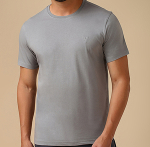 T-shirt en coton uni pour homme avec logo personnalisé OEM, coupe classique, doux, respirant, écologique, col rond, vêtements décontractés de qualité supérieure, streetwear - Product Image 2