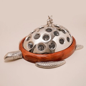 Tazón de Metal Hecho a Mano con Diseño Tradicional Chino, Acabado Pulido, para Servir Alimentos, Regalos y Ocasiones Especiales - Product Image 5