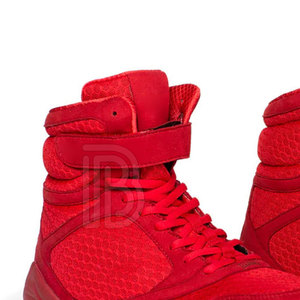 Chaussures de boxe de haute qualité en cuir véritable, nouveau design, pour usage extérieur, en vente - Product Image 3