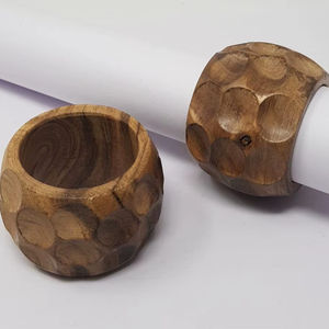 Table Decorative Bamboo Napkin <b>Ring</b> Durable Classic Flower <b>Wreath</b> Buckle 2.5cm Width Party Wedding New Year Decorations - Product Image 1