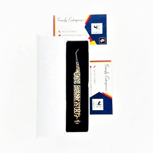 Pinzas para Pestañas Somofy Enterprises, Diseño Inferior con Estampado de Leopardo, Acero Inoxidable, Punta Suave, Agarre Perfecto, 10 mm, Caja de Herramientas de Precisión - Product Image 3