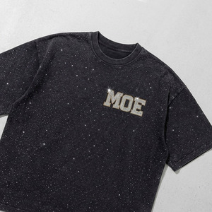 T-shirt Homme Streetwear Y2K Esthétique avec Logo Frontal Strass Scintillants, Lavage Vintage, Tissu Épais, OEM Hip Hop Bling, Effet Délavé à l'Acide - Product Image 4
