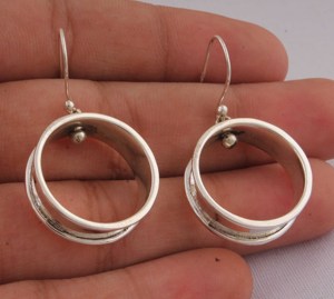 Wholesale 925 <b>Sterling</b> <b>Silver</b> <b>Dangle</b> <b>Earrings</b> for Women High Quality Real 925 <b>Silver</b> Drop <b>Earrings</b> Wedding Party Jewelry - Product Image 2