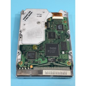 QUANTUM ST21S012 REV. 02-C, DISCO DURO AMAT - Equipo y Piezas de Semiconductores de Confianza de Marca Global - Product Image 1