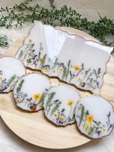 Artistic Resin <b>Coaster</b> Set For Luxury Gift Collection Decorative Home Accessories And <b>Drink</b> Protection Functionality - Product Image 2