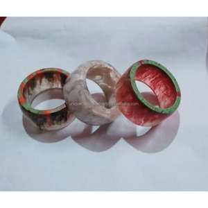 Anillos para Servilletas de Resina Translúcida |   Portavasos Minimalistas Modernos para una Decoración Elegante en Cenas, Bodas y Ocasiones Especiales - Product Image 5