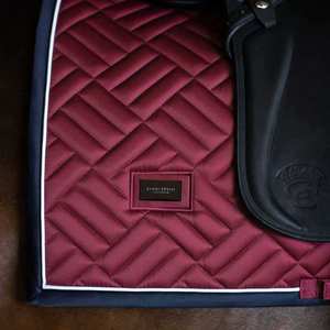 Tapis de selle de saut carré de haute qualité de 1,5 pouce, doublure en polycoton, extérieur en coton, bordure réfléchissante, design matelassé - Product Image 3