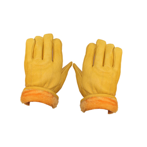 Gants en cuir jaunes avec doublure en fausse fourrure, thermiques, pour usage extérieur en hiver, longueur poignet, style uni - Product Image 4