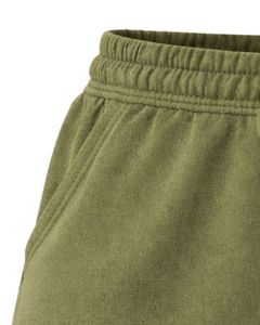 กางเกงขาสั้นผ้าฟลีซสีเขียวมะกอกสำหรับผู้หญิง พร้อมแพทช์ลายนูนรูปนกอินทรี เอวยางยืด สไตล์ลำลอง รับผลิตตามสั่ง ขายส่ง OEM จำนวนมาก - Product Image 6