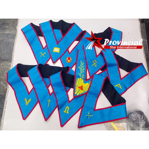 Delantal de Algodón Francés de Primera Calidad Bordado a Mano |   Delantales Rojos de Regalia para Logias Masónicas |   Color y Logotipo Personalizables - Product Image 6